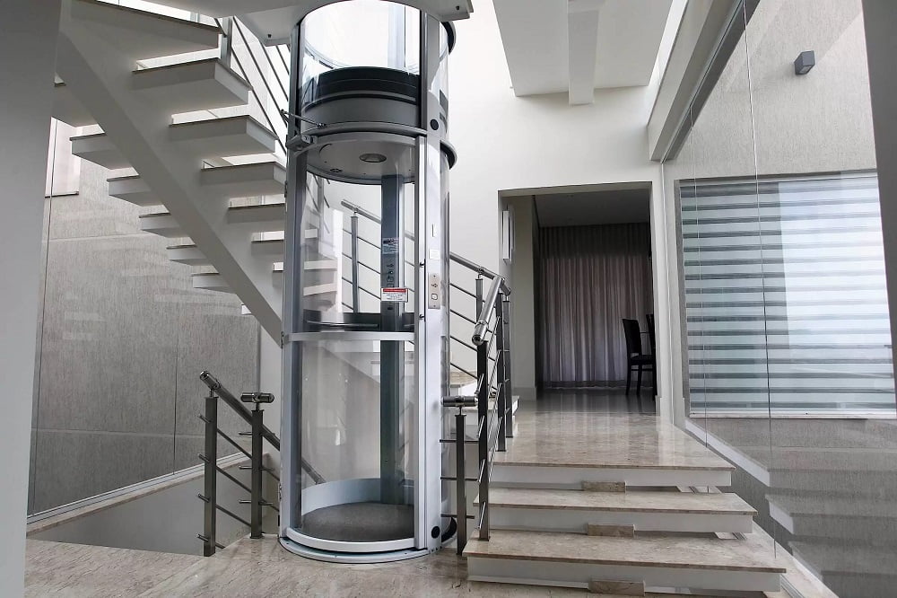 Elevadores e plataformas de acessibilidade